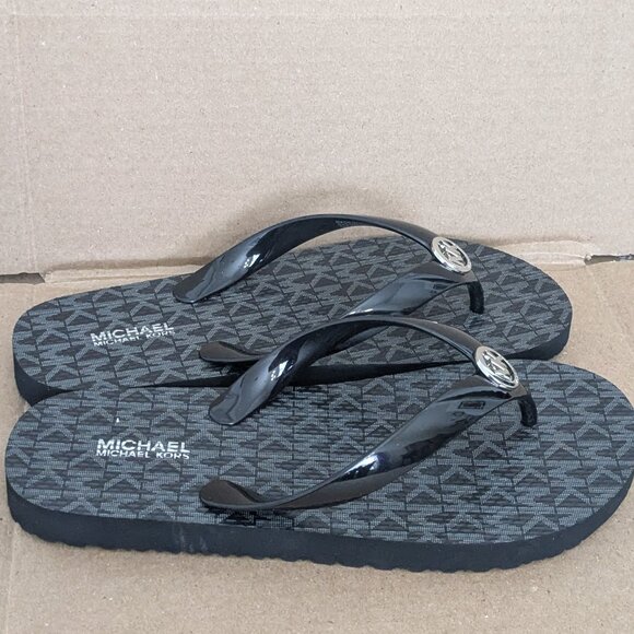 MICHAEL KORS Women's Flip Flops ACTIVE TRAVIS FLIP FLOP Size 6M Black - Picture 4 of 10